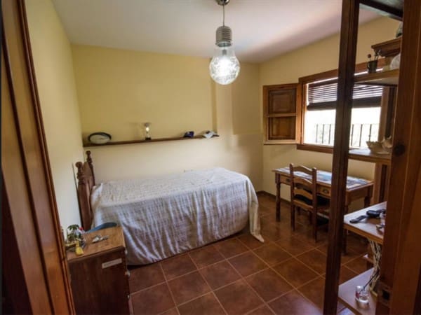 4 soveværelse Villa til salg i Dudar med swimmingpool garage - € 405.000 (Ref: 8420487)