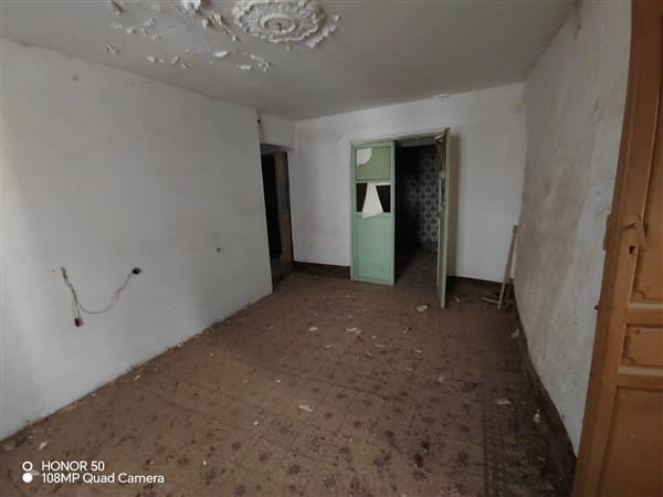 Ruin til salg i Guadix - € 40.000 (Ref: 8493341)