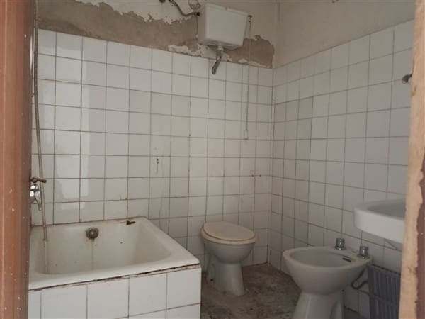 3 soveværelse Byhus til salg i Baza - € 39.000 (Ref: 8518876)