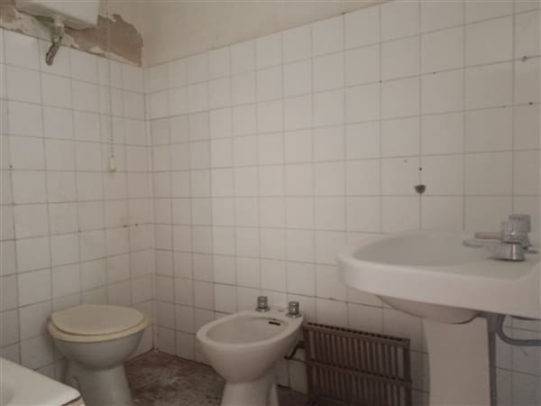 3 soveværelse Byhus til salg i Baza - € 39.000 (Ref: 8518876)