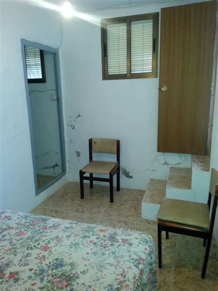 2 soveværelse Byhus til salg i Albondon - € 29.900 (Ref: 8531233)