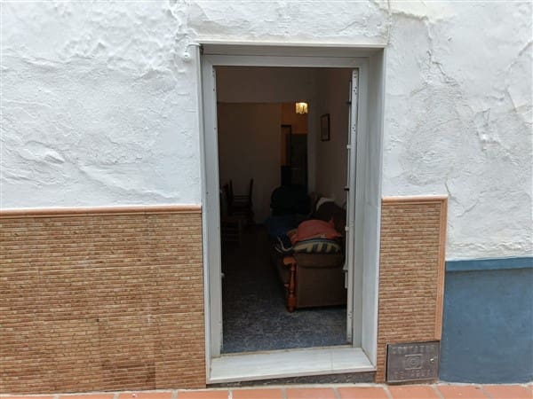 2 soveværelse Byhus til salg i Molvizar - € 39.000 (Ref: 8591420)