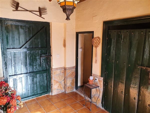 3 soveværelse Finca/Landehus til salg i Pinar med swimmingpool garage - € 118.000 (Ref: 8596228)