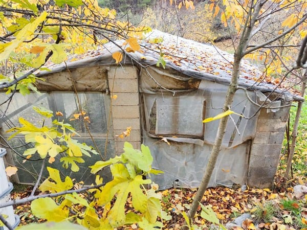 2 soveværelse Finca/Landehus til salg i La Peza med swimmingpool garage - € 90.000 (Ref: 8602668)