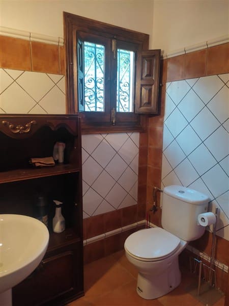 2 soveværelse Finca/Landehus til salg i Otivar med swimmingpool garage - € 154.000 (Ref: 8602669)