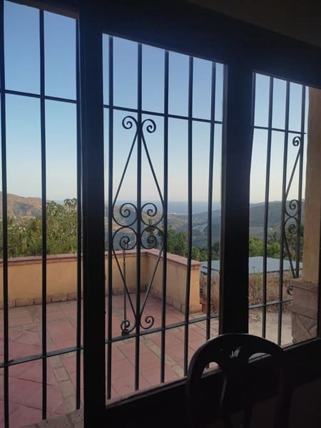 2 soveværelse Finca/Landehus til salg i Otivar med swimmingpool garage - € 154.000 (Ref: 8602669)