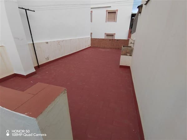 6 soveværelse Byhus til salg i Molvizar med garage - € 130.000 (Ref: 8616688)