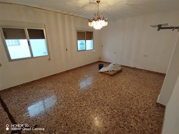 6 soveværelse Byhus til salg i Molvízar med garage - € 130.000 (Ref: 8616688)