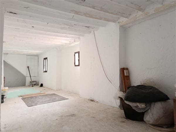 5 quarto Casa em Banda para venda em Baza - 69 900 € (Ref: 8637336)
