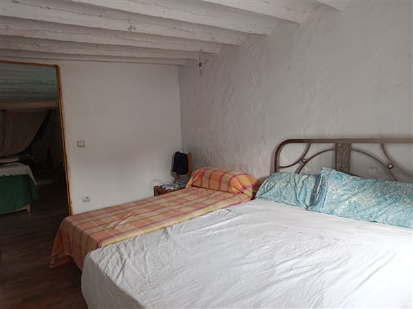 5 soveværelse Byhus til salg i Baza - € 69.900 (Ref: 8637336)