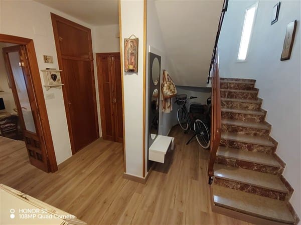 4 soveværelse Villa til salg i Alomartes med swimmingpool garage - € 198.000 (Ref: 8665907)