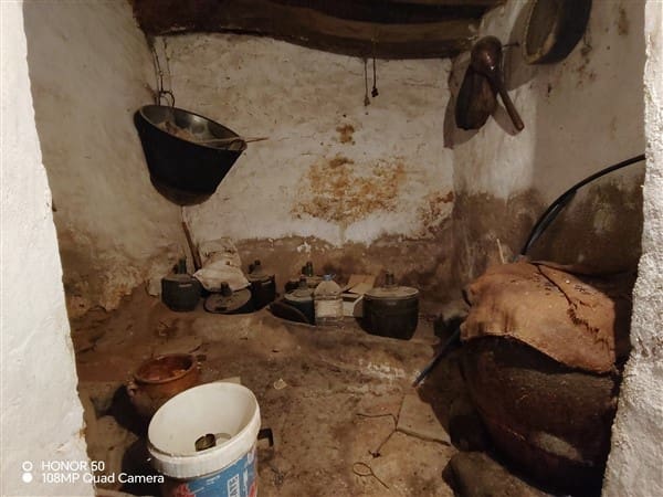 4 soveværelse Byhus til salg i Finana - € 35.000 (Ref: 8674880)