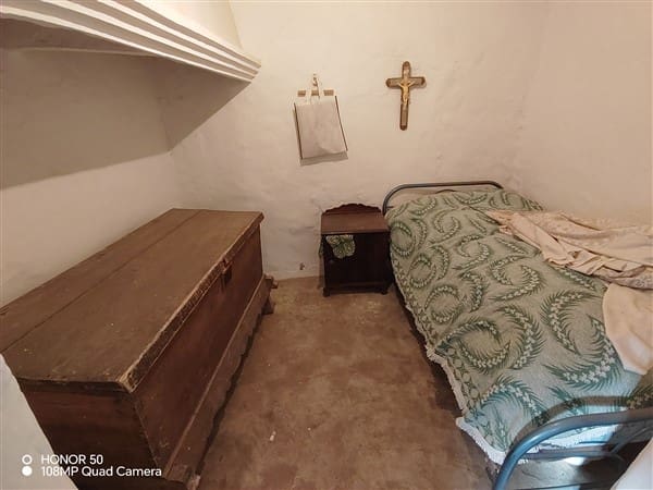 4 soveværelse Byhus til salg i Finana - € 35.000 (Ref: 8674880)