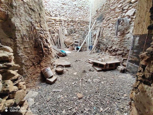 4 soveværelse Byhus til salg i Finana - € 35.000 (Ref: 8674880)