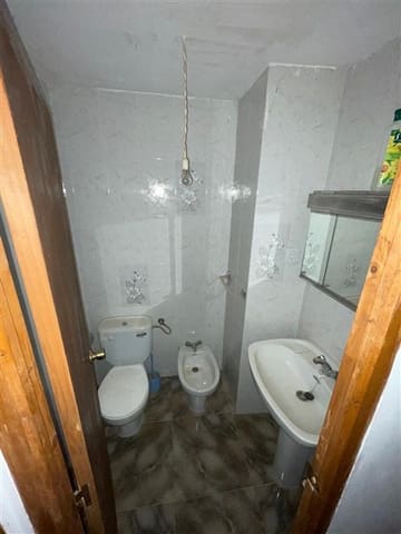 6 quarto Casa em Banda para venda em Jorairatar, Ugíjar - 42 900 € (Ref: 8675121)