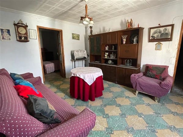 6 quarto Casa em Banda para venda em Jorairatar, Ugíjar - 42 900 € (Ref: 8675121)