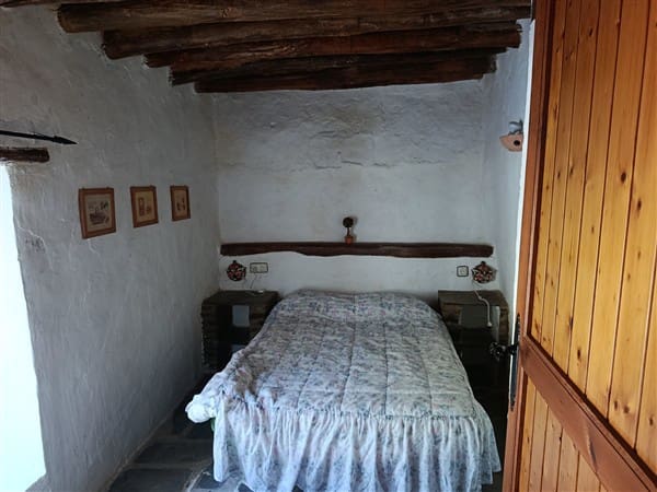 4 soveværelse Byhus til salg i Jubar - € 43.900 (Ref: 8681946)