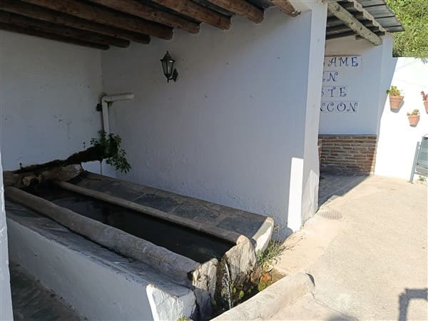 4 soveværelse Byhus til salg i Jubar - € 43.900 (Ref: 8681946)