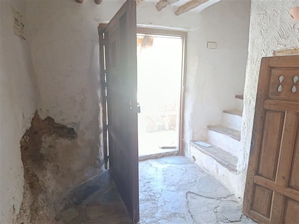 4 slaapkamer Huis te koop in Jubar, Nevada - € 43.900 (Ref: 8681946)