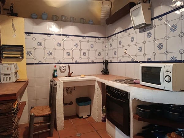 4 slaapkamer Huis te koop in Jubar, Nevada - € 43.900 (Ref: 8681946)