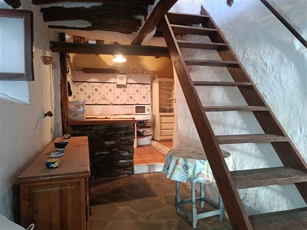 4 soveværelse Byhus til salg i Jubar - € 43.900 (Ref: 8681946)