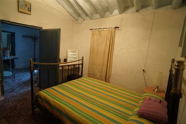 4 slaapkamer Huis te koop in Alquife - € 51.000 (Ref: 8692160)