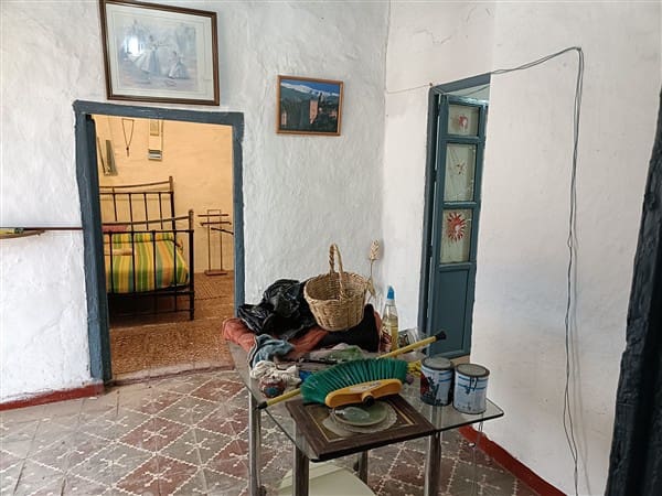 4 slaapkamer Huis te koop in Alquife - € 51.000 (Ref: 8692160)