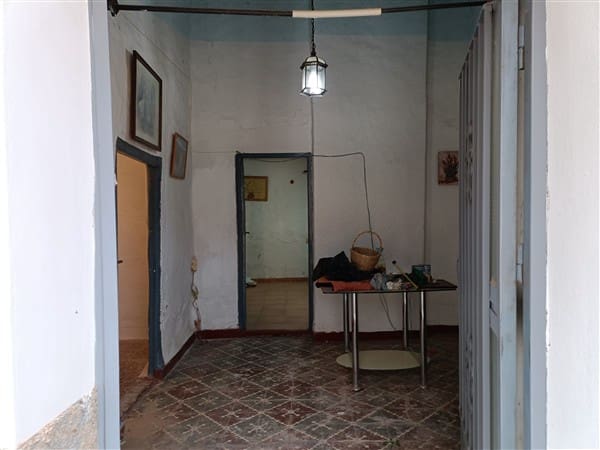 4 slaapkamer Huis te koop in Alquife - € 51.000 (Ref: 8692160)