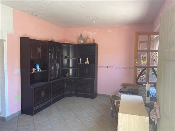 2 soveværelse Finca/Landehus til salg i Finana med garage - € 55.000 (Ref: 8762778)