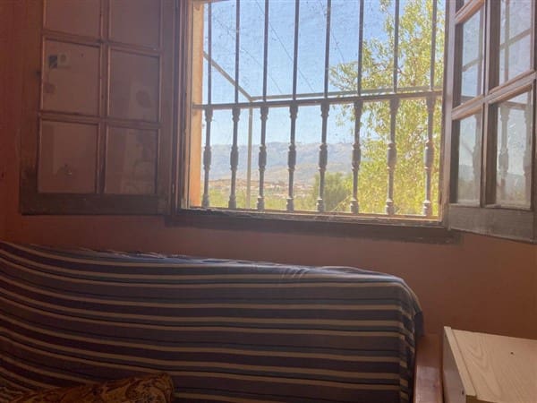 2 soveværelse Finca/Landehus til salg i Finana med garage - € 55.000 (Ref: 8762778)