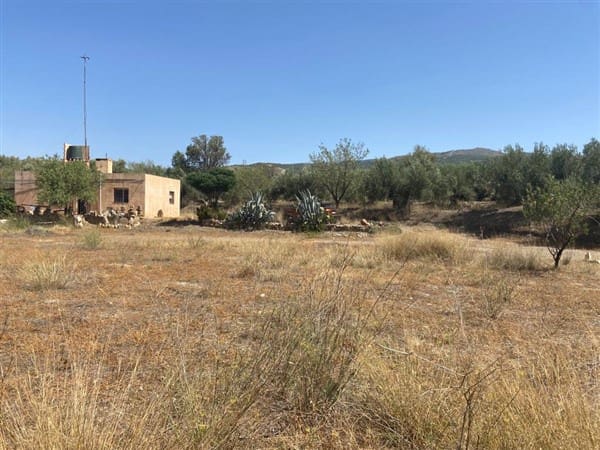 2 soveværelse Finca/Landehus til salg i Finana med garage - € 55.000 (Ref: 8762778)