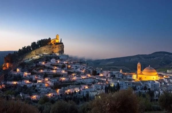 11 soverom Finca/Herregård til salgs i Montefrio med garasje - € 360 000 (Ref: 8785800)