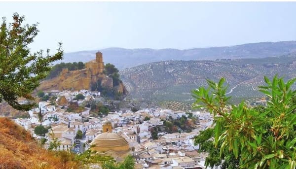 11 soverom Finca/Herregård til salgs i Montefrio med garasje - € 360 000 (Ref: 8785800)