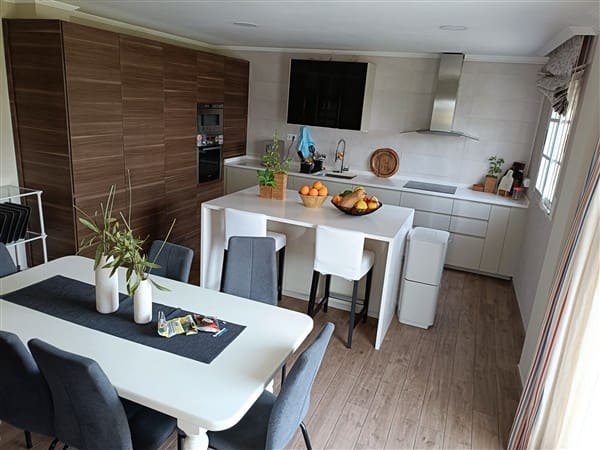 5 soverom Villa til salgs i Molvizar med svømmebasseng garasje - € 400 000 (Ref: 8816745)