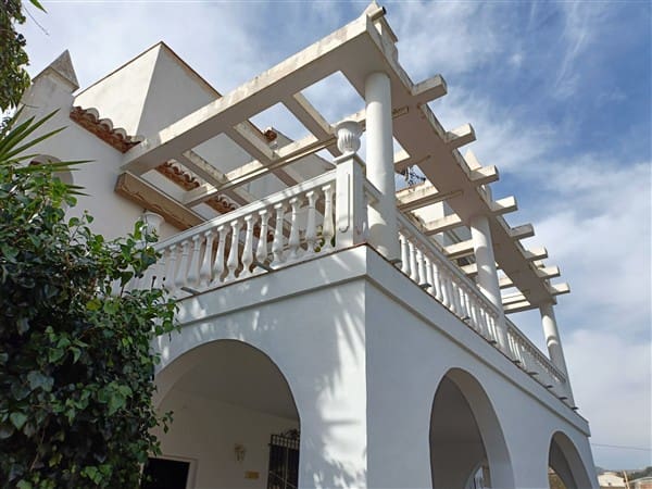 5 soverom Villa til salgs i Molvizar med svømmebasseng garasje - € 400 000 (Ref: 8816745)