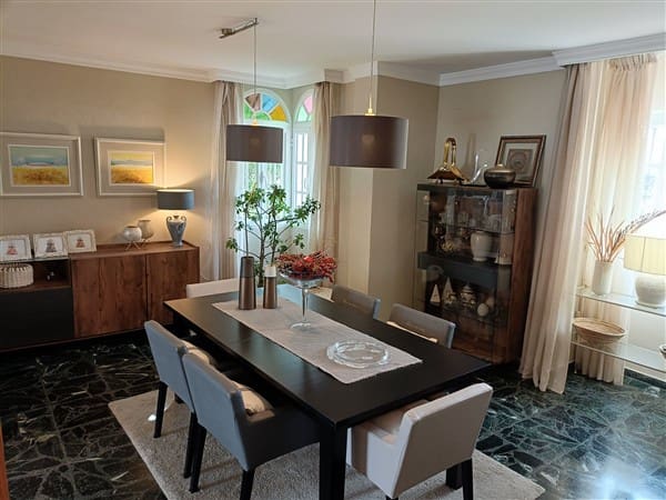 5 soverom Villa til salgs i Molvizar med svømmebasseng garasje - € 400 000 (Ref: 8816745)