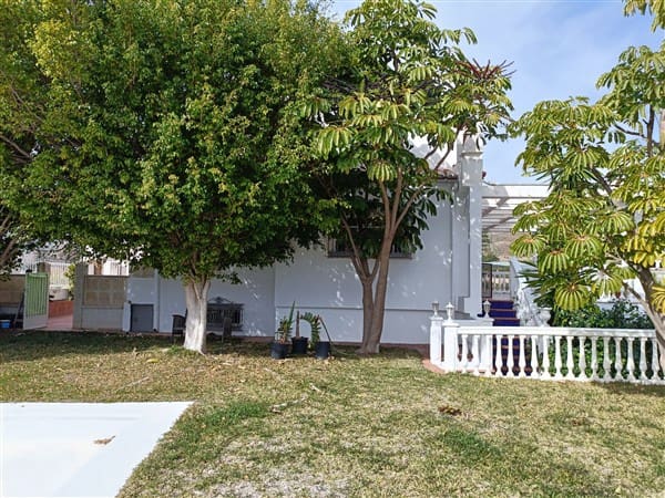 5 soverom Villa til salgs i Molvizar med svømmebasseng garasje - € 400 000 (Ref: 8816745)