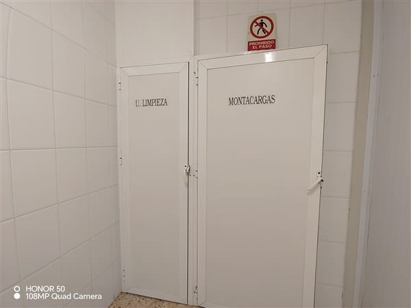 Erhverv til salg i Illora - € 299.000 (Ref: 8834996)