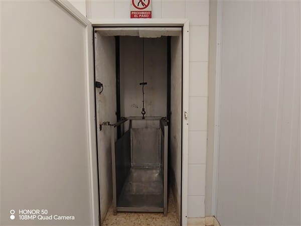 Erhverv til salg i Illora - € 299.000 (Ref: 8834996)