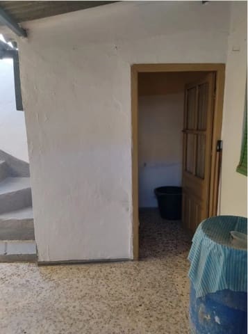 4 soveværelse Byhus til salg i Algarinejo - € 42.900 (Ref: 8852213)