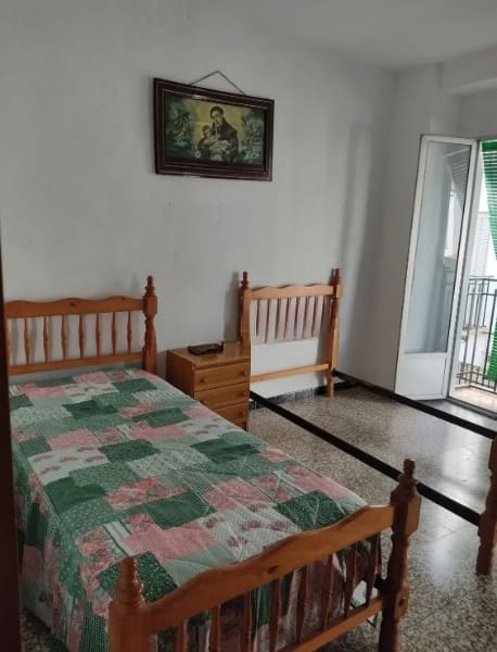 4 soveværelse Byhus til salg i Algarinejo - € 42.900 (Ref: 8852213)