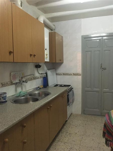 4 bedroom Townhouse for sale in Alfornon with garage - € 65,000 (Ref: 8855858)