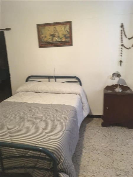 4 bedroom Townhouse for sale in Alfornon with garage - € 65,000 (Ref: 8855858)