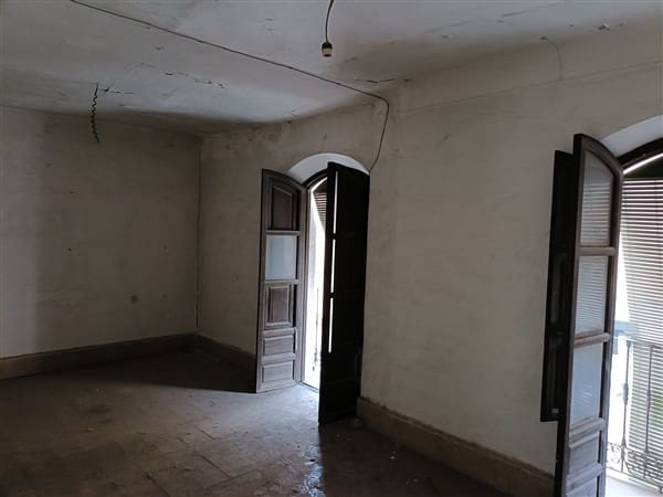 3 bedroom Townhouse for sale in Durcal - € 107,000 (Ref: 8856716)