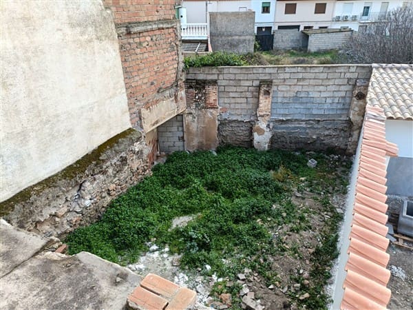 3 bedroom Townhouse for sale in Durcal - € 107,000 (Ref: 8856716)