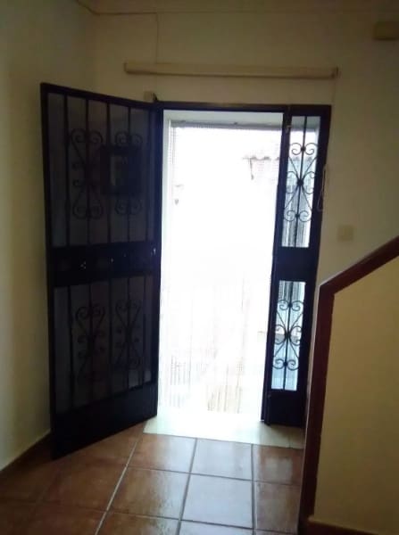 4 soveværelse Byhus til salg i Otivar - € 122.000 (Ref: 8875928)