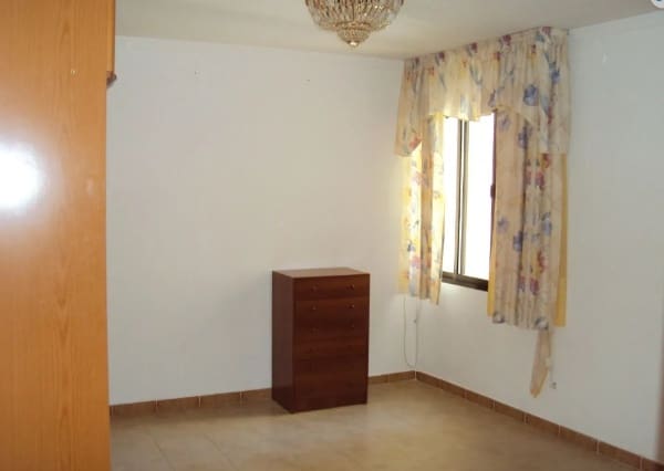 4 makuuhuone Omakotitalo myytävänä paikassa Otívar - 122 000 € (Ref: 8875928)