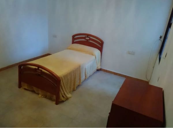 4 soveværelse Byhus til salg i Otivar - € 122.000 (Ref: 8875928)