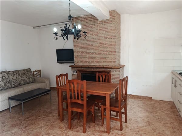 4 slaapkamer Huis te koop in Cortes de Baza met garage - € 160.000 (Ref: 8893507)