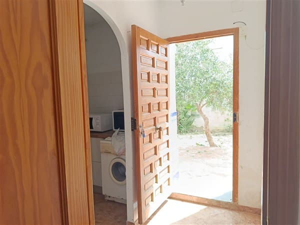 4 slaapkamer Huis te koop in Cortes de Baza met garage - € 160.000 (Ref: 8893507)